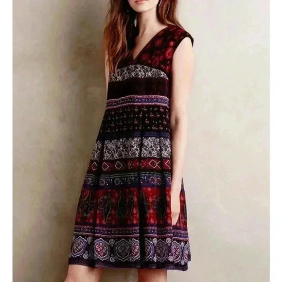 Antropologie Embroidered Mini Dress Sleeveless Boho Floral Patchwork Casual XS - Picture 2 of 8